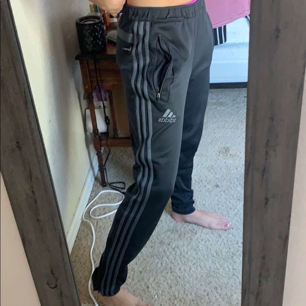 Adidas sweatpants